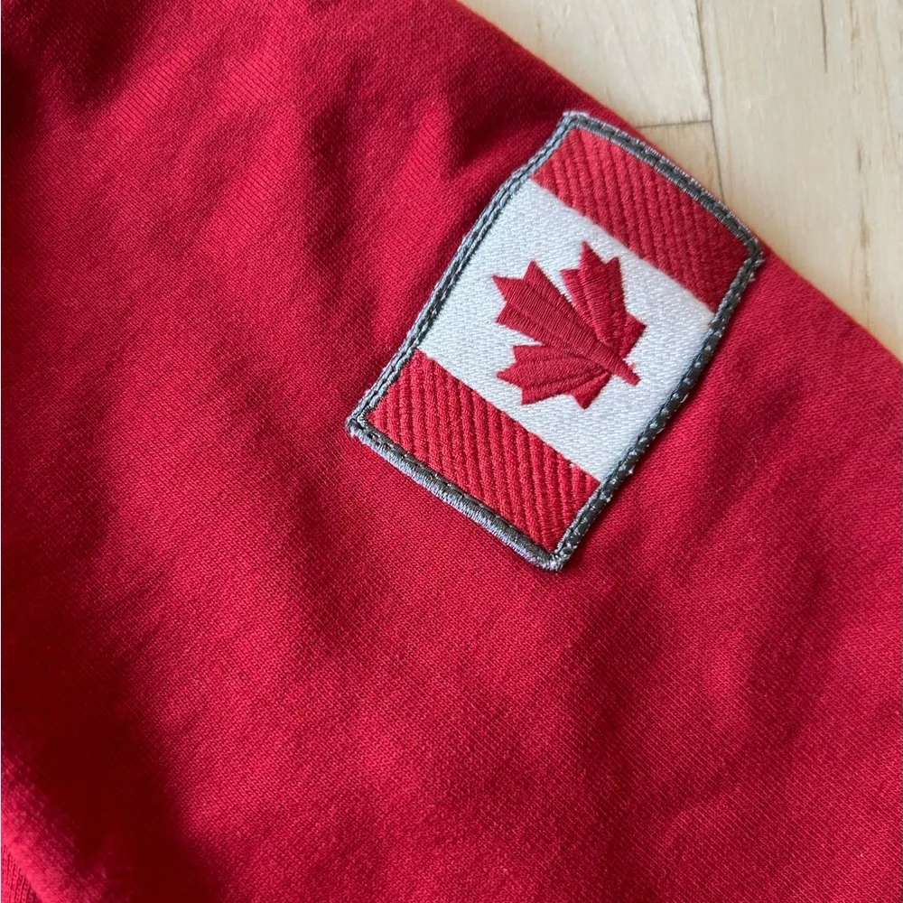 Rocky Mountain Flannel Company Full Zip Fitted Canadian Sweatshirt/Jacket Medium